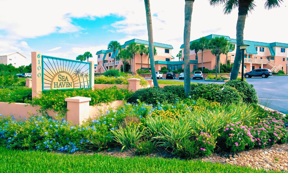 Sea Haven Condos For Sale on Crescent Beach