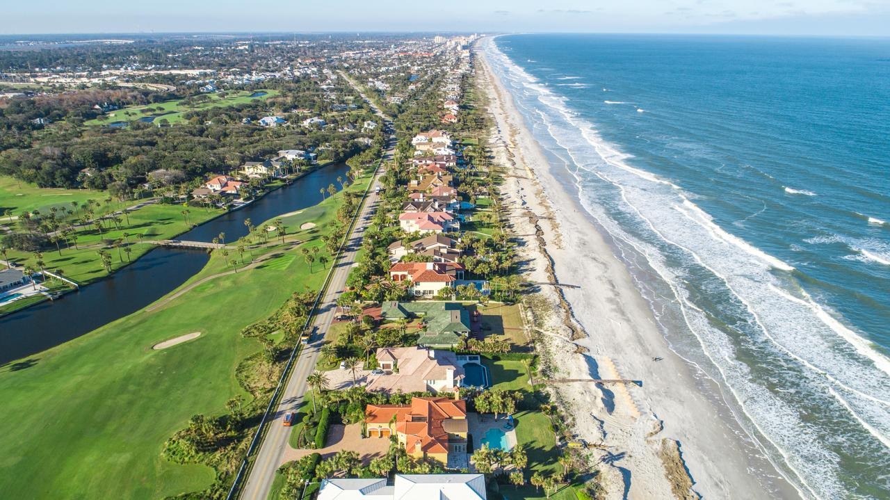 Beachside homes in South Ponte Vedra Beach, Florida